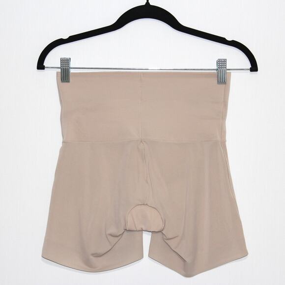 TC Nude Shapewear Shorts Size Large - Picture 3 of 4